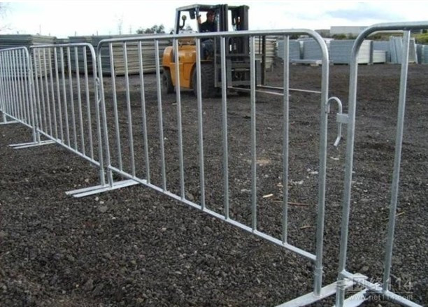 臨時(shí)護(hù)欄網(wǎng)圖片/臨時(shí)護(hù)欄網(wǎng)樣板圖 (4)