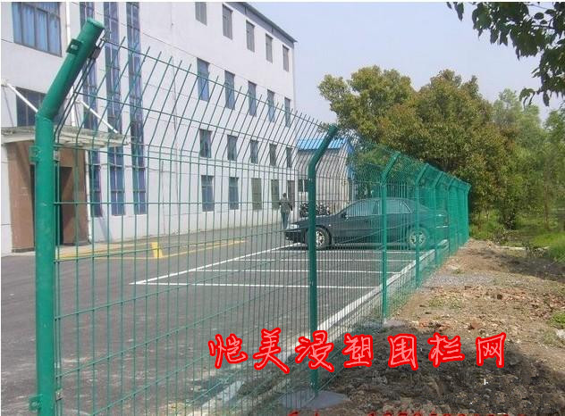 護欄網(wǎng)圖片/護欄網(wǎng)樣板圖 (4)