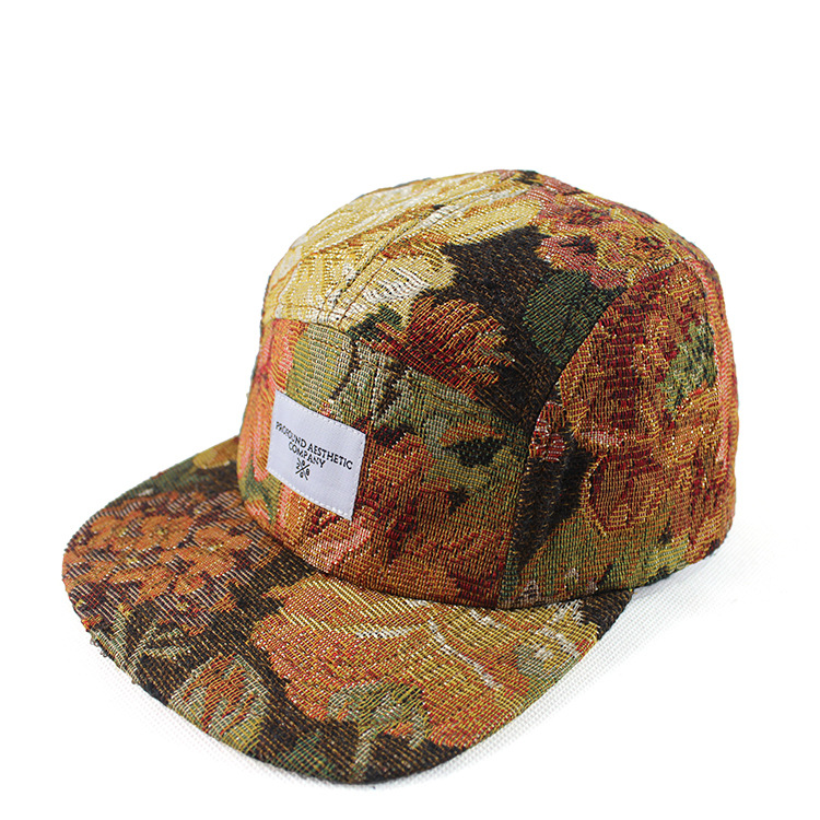 東莞帽廠來(lái)樣定制卡其色五頁(yè)瓜皮帽貼布繡花平沿帽韓版復(fù)古街舞帽