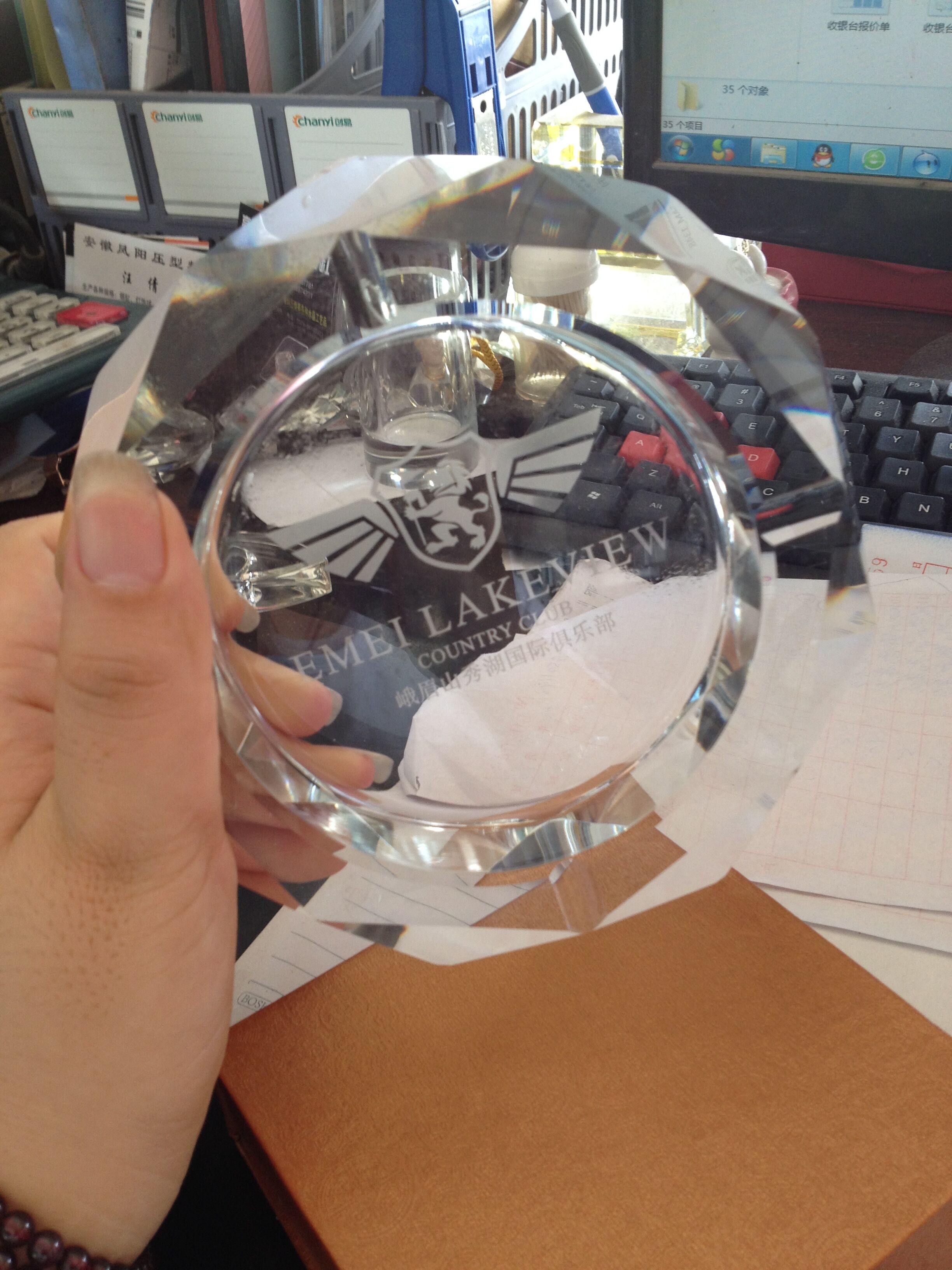 洛陽煙灰缸水晶廣告禮品高檔煙灰缸圖片/洛陽煙灰缸水晶廣告禮品高檔煙灰缸樣板圖 (1)