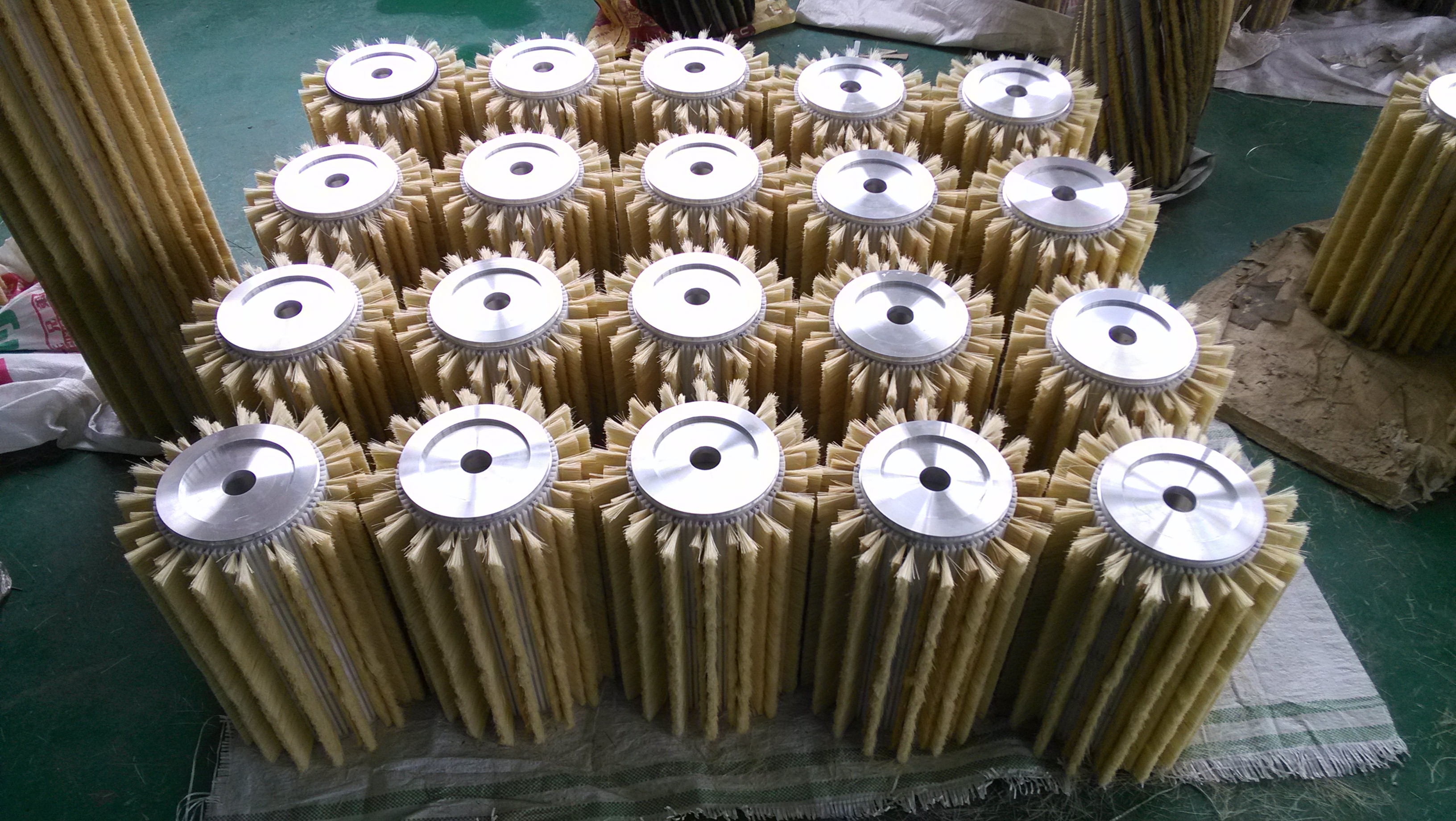 砂光機(jī)用劍麻砂布刷輥圖片