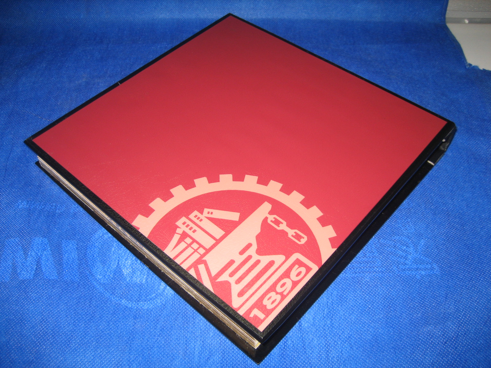 企業(yè)宣傳冊圖片/企業(yè)宣傳冊樣板圖 (4)