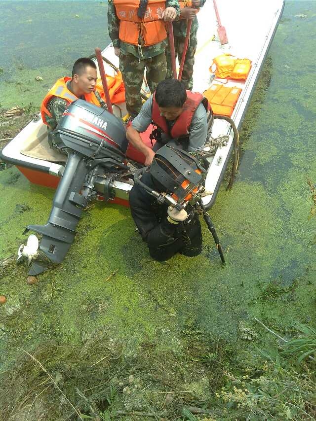 供应用于水下清理的四川水四川水电站闸门检查清理重庆打捞电站闸门检查清理重庆打捞图片