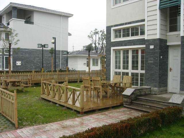 防腐木供應(yīng)圖片