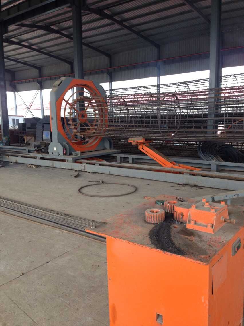 二手金陵鐵工鋼筋籠滾焊機(jī)圖片