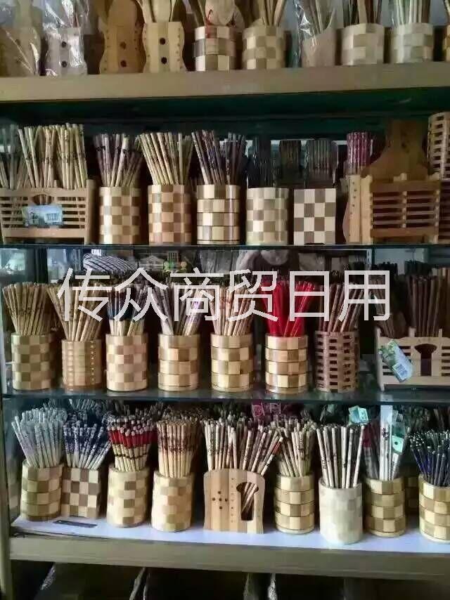 供應(yīng)地?cái)?阿里山筷子批發(fā)*價(jià)，地?cái)?阿里山筷子*價(jià)是多少，地?cái)?阿里山筷子零售價(jià)*多少