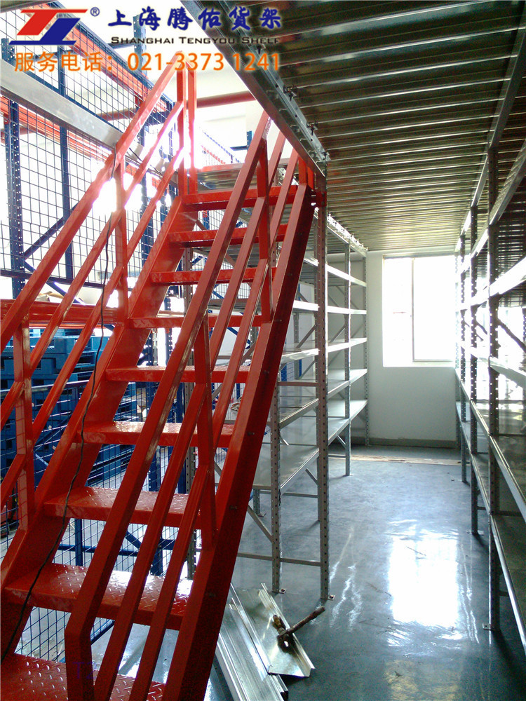 供應(yīng)閣樓貨架，上海南匯閣樓貨架廠家免費設(shè)計閣樓式貨架