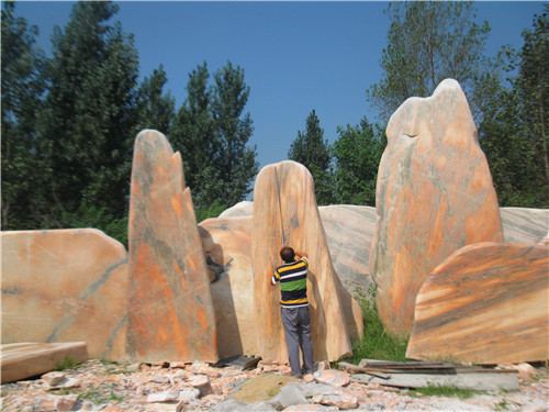 河南晚霞紅奇石底座價(jià)格