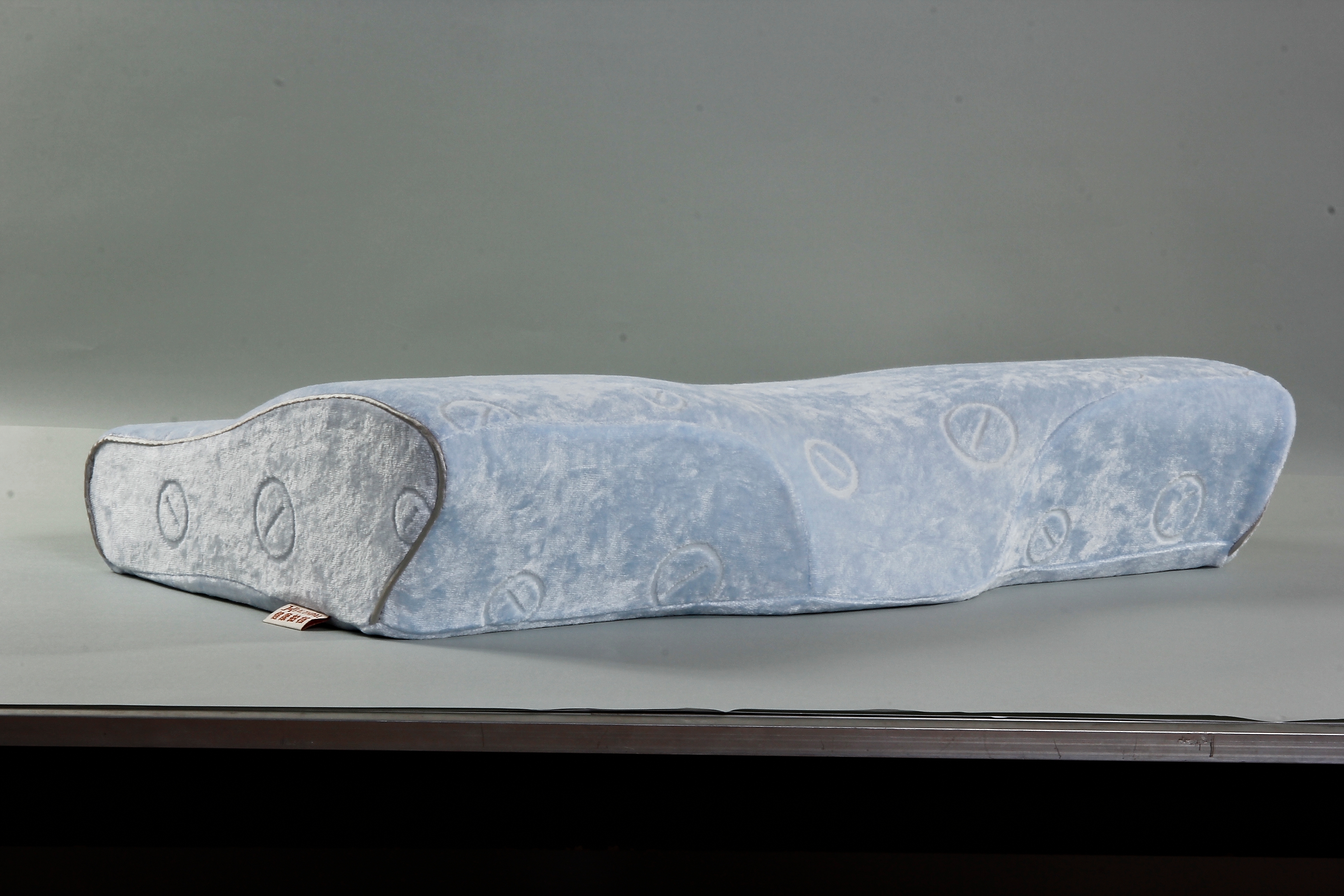 廠家供應負離子保健枕頭負離子記憶枕 托瑪琳枕頭 遠紅外保健枕 浙江溫州