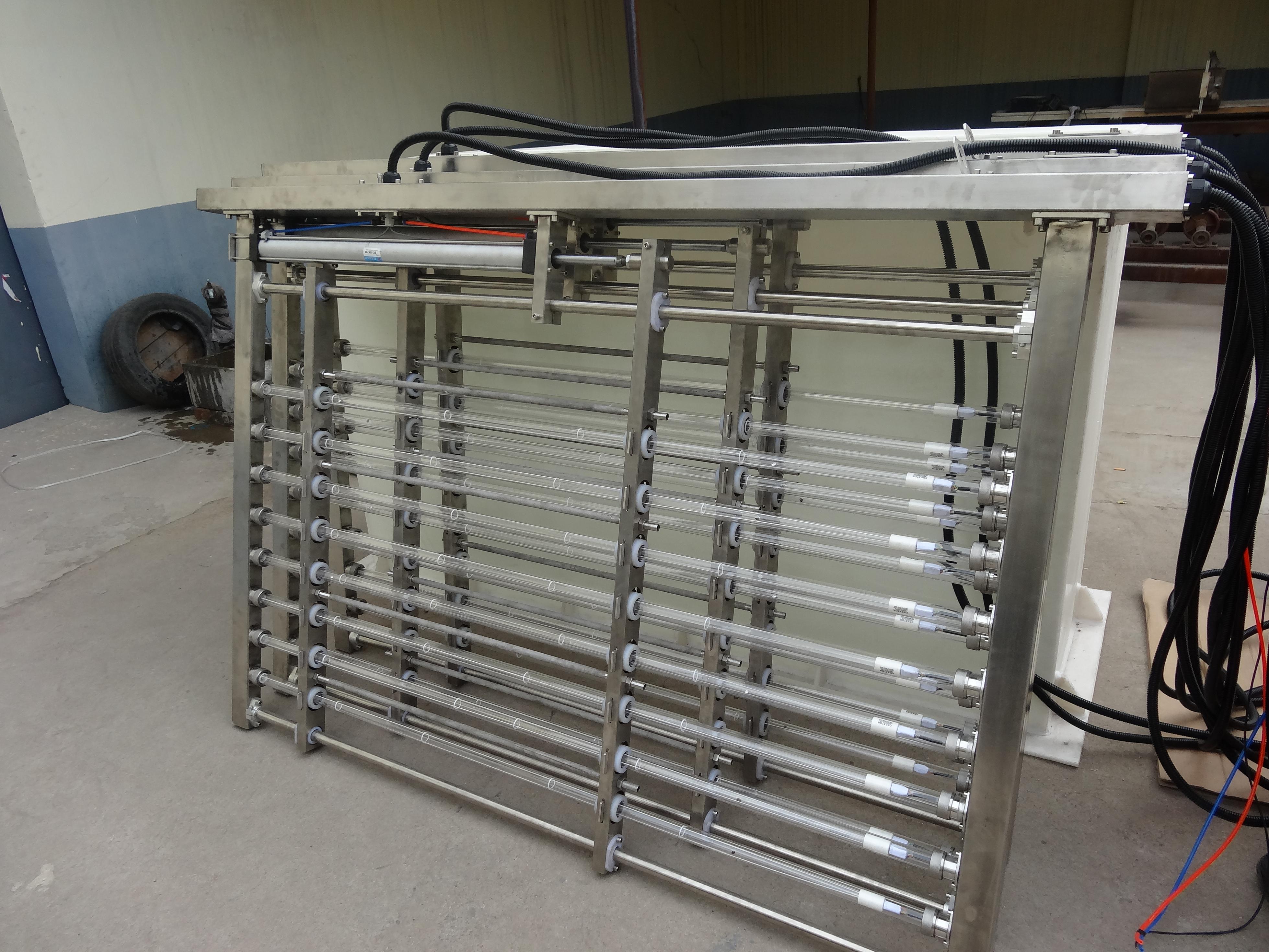 供應框架式紫外線消毒器多少錢一臺，明渠式紫外線消毒器多少錢一臺？