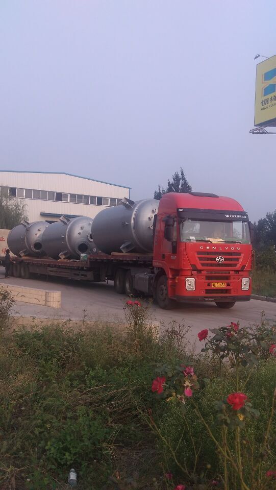 供應(yīng)F10000Ｌ復(fù)合板磁力反應(yīng)釜，河南Ｆ10000Ｌ磁力反應(yīng)釜專業(yè)制造商