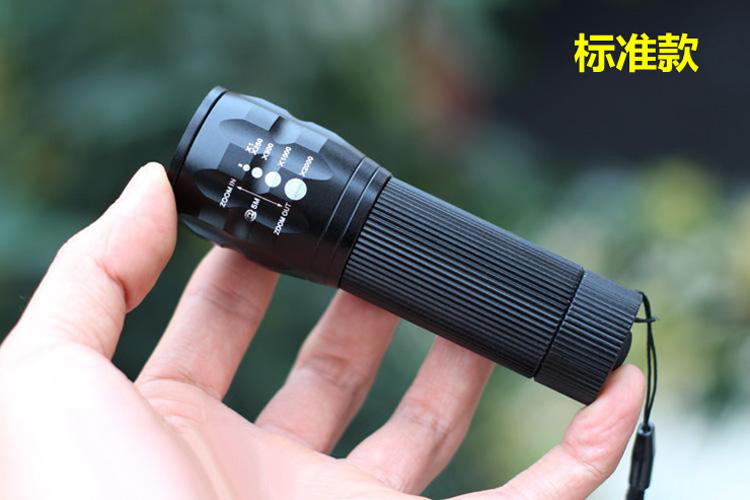 供應強光充電夜行照明手電 led充電 廠家批發(fā)