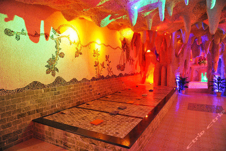 供應(yīng)于沈陽鹽屋汗蒸房安裝設(shè)計(jì)電氣石汗蒸瑪瑙房納米韓式汗蒸