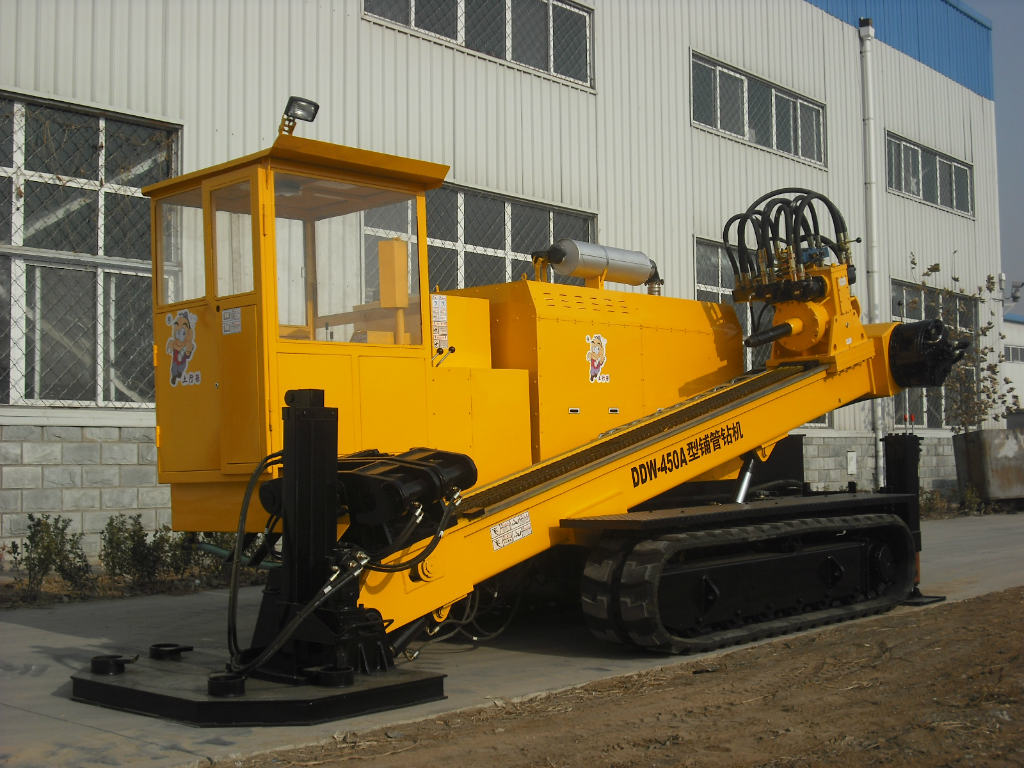 廣西柳江縣專業(yè)非開挖頂管施工工程圖片