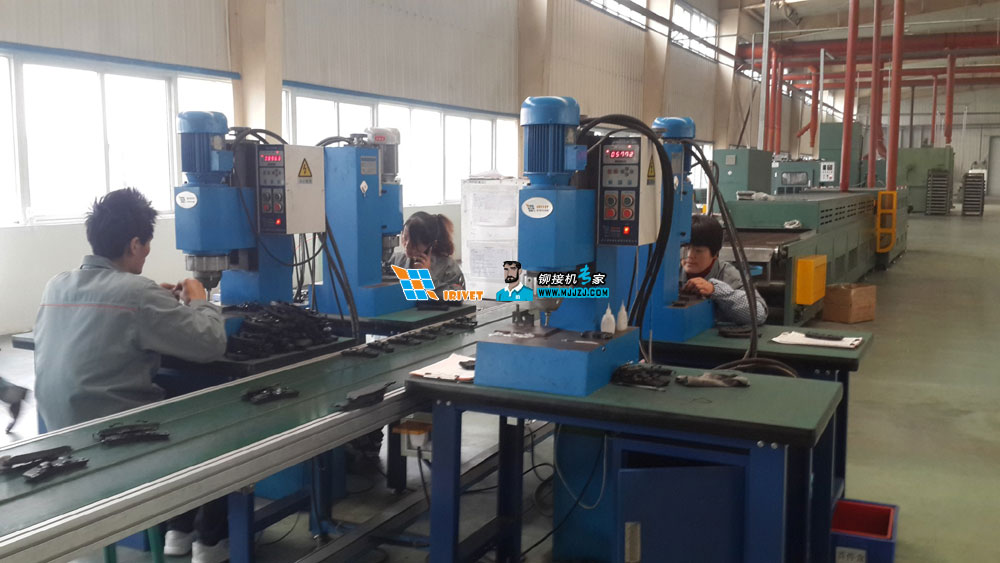 鉚接機(jī)圖片/鉚接機(jī)樣板圖 (3)