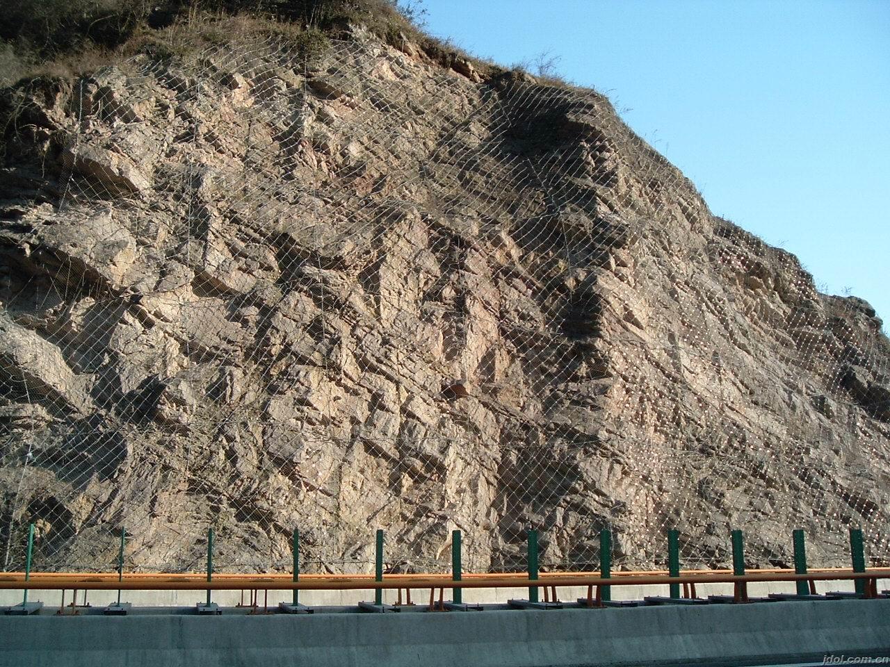 博賽元供應(yīng)出售護坡、山體滑坡護欄網(wǎng)
