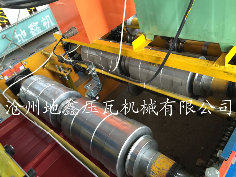 820角馳壓瓦機圖片/820角馳壓瓦機樣板圖 (4)