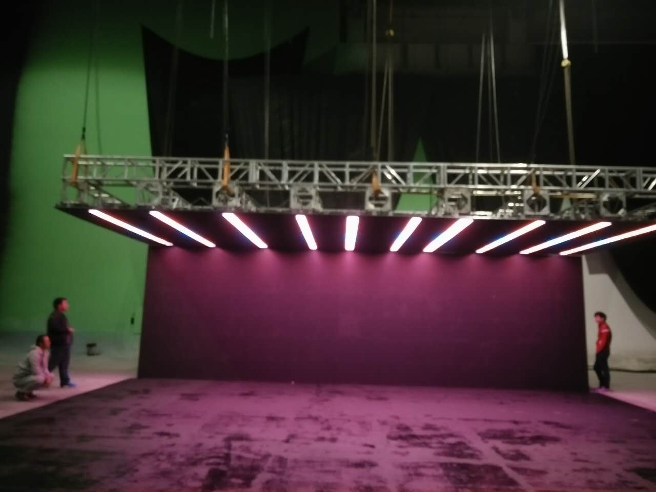 供應(yīng)用于的上海晚會(huì)桁架背景板搭建  le