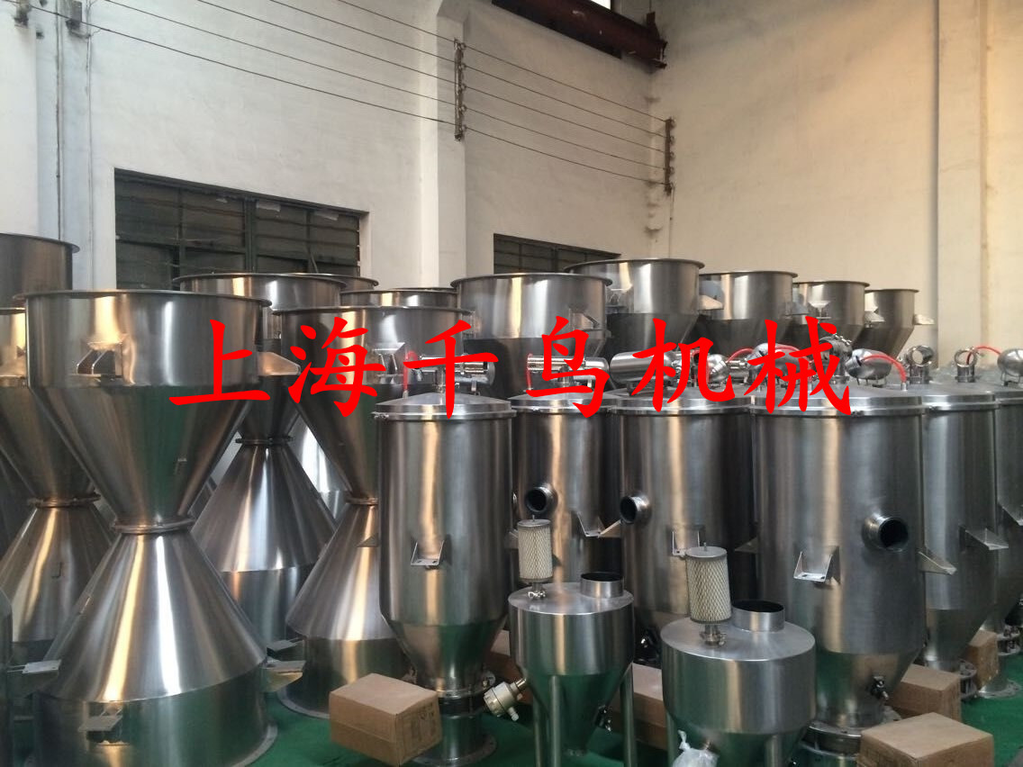 供應全自動石墨加料機