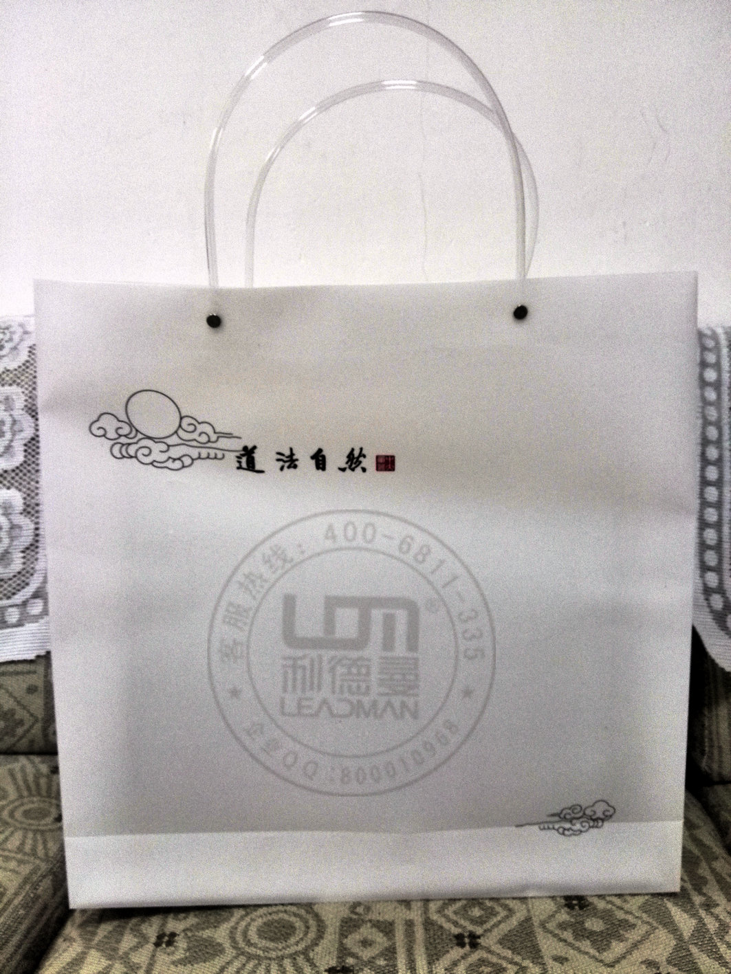 供應(yīng)無(wú)紡布袋，購(gòu)物袋，禮品袋