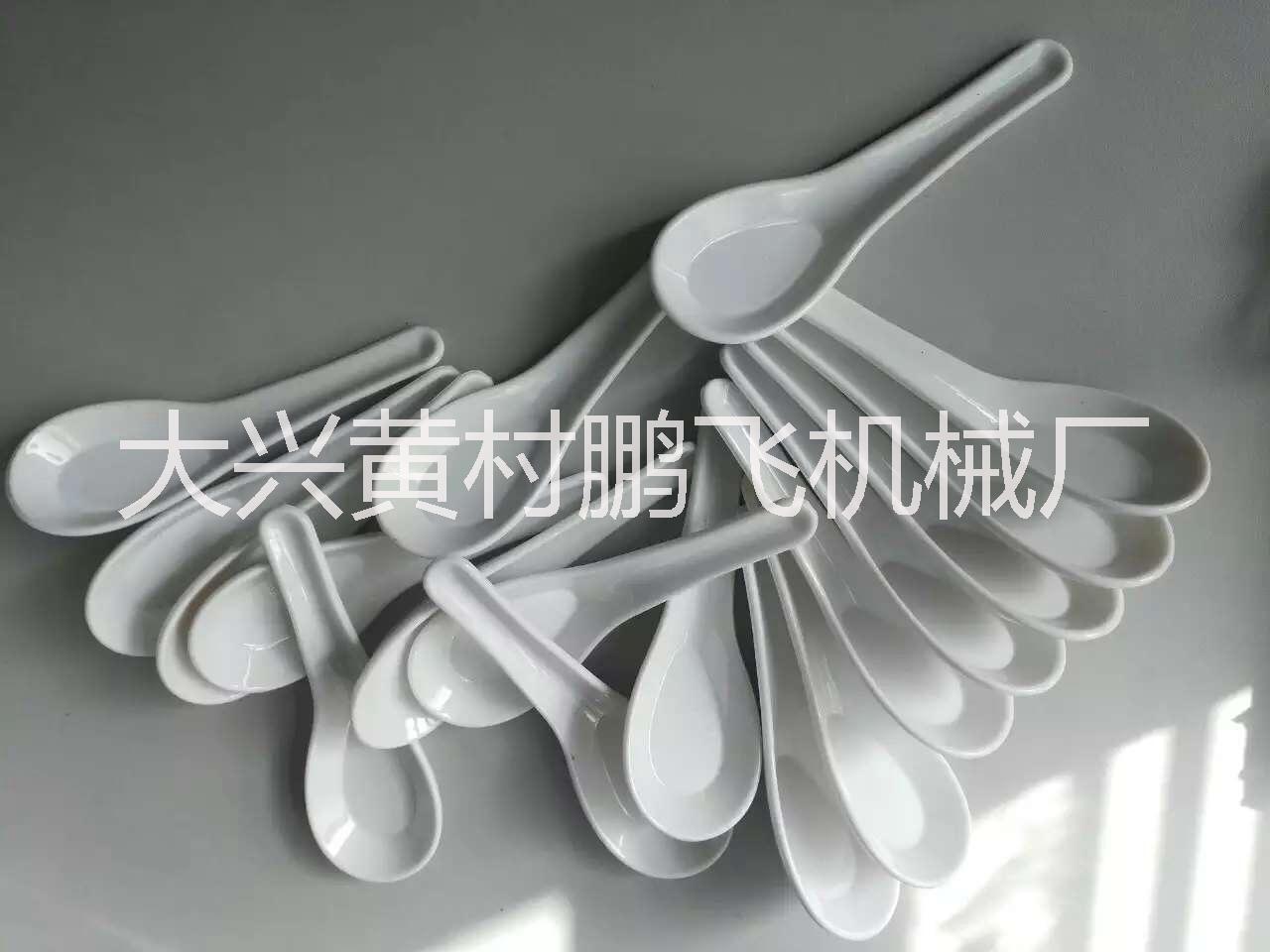 永遠(yuǎn)摔不壞的仿瓷勺圖片/永遠(yuǎn)摔不壞的仿瓷勺樣板圖 (3)