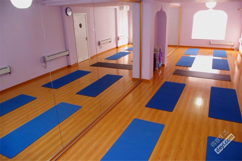 碳纖維發(fā)熱板，遠紅外線輻射，有益身體健康閉生提供