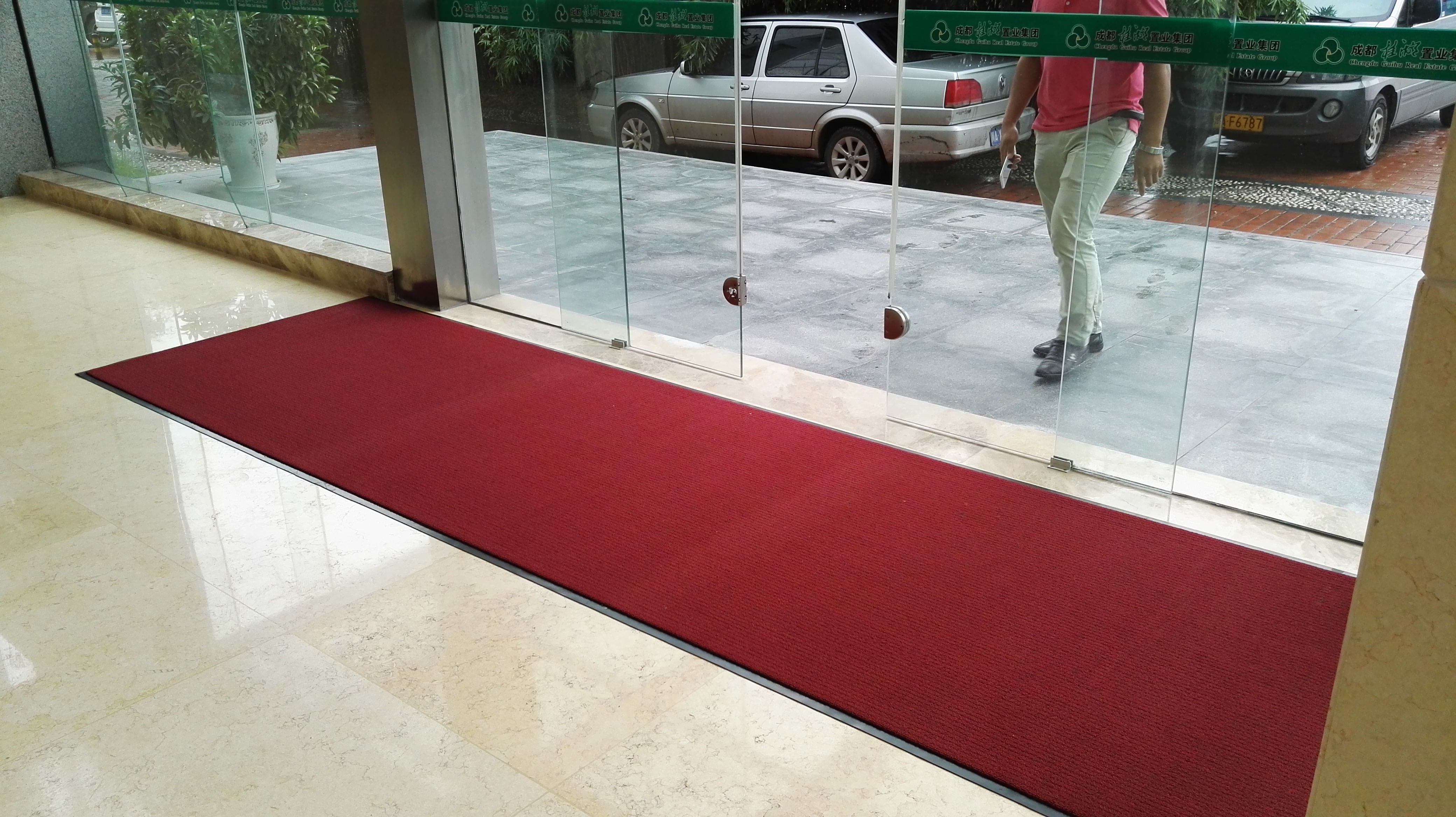 大門口商用地墊廠家，小方格地墊，商用地墊產(chǎn)品