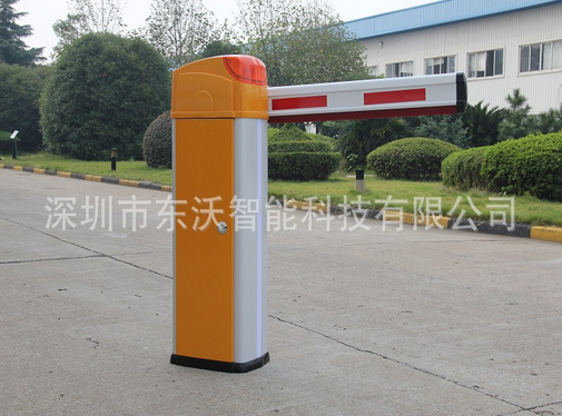 供應(yīng)小區(qū)柵欄道閘 自動(dòng)不銹鋼道閘機(jī)