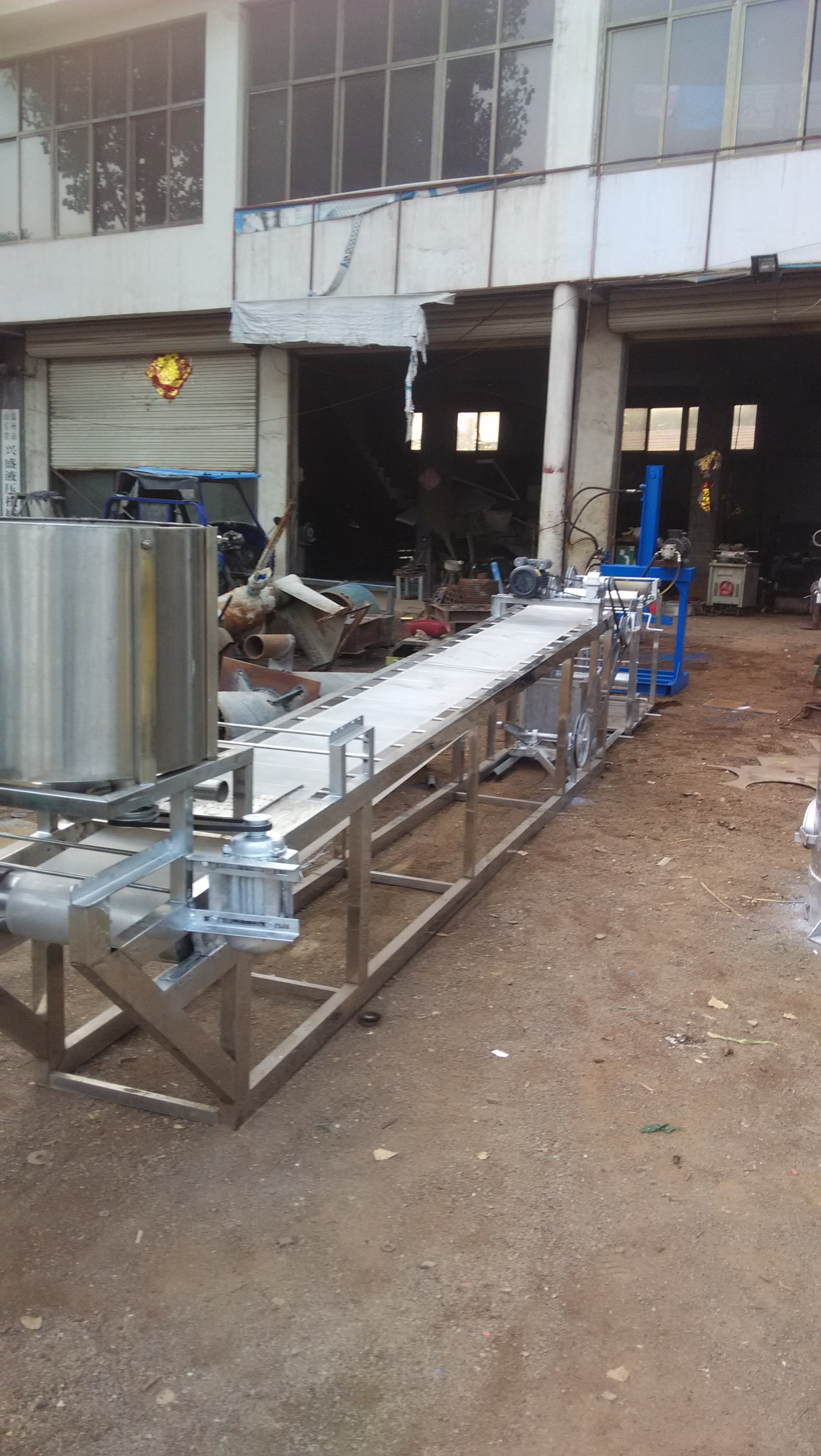 供應(yīng)奧飛豆腐皮機(jī)  干豆腐機(jī) 千張機(jī)