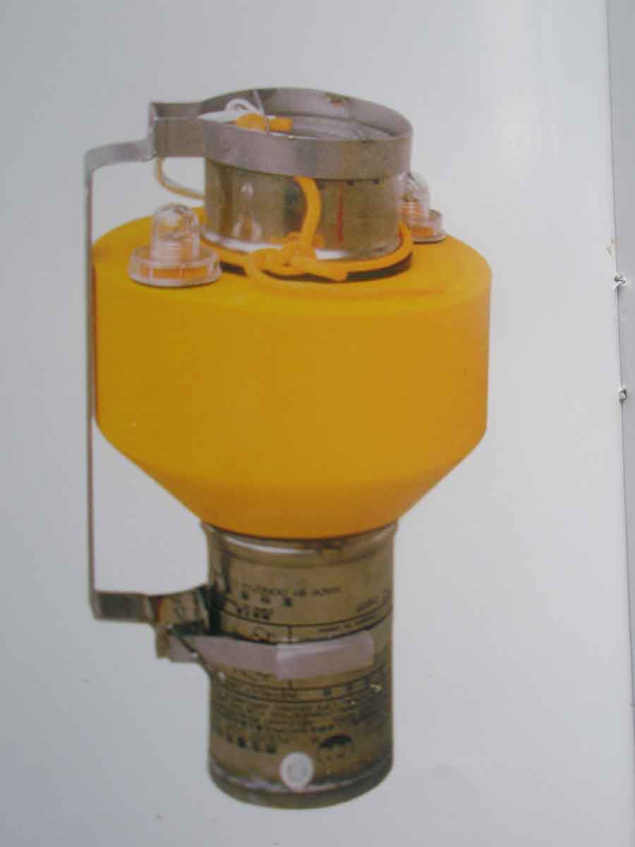 救生圈自亮浮燈圖片/救生圈自亮浮燈樣板圖 (2)