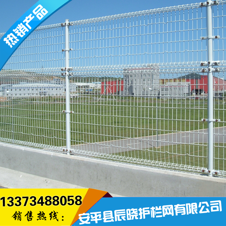 護欄網(wǎng)圖片/護欄網(wǎng)樣板圖 (3)