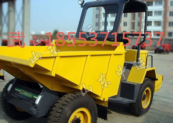 廠家直銷供應(yīng)小型四輪驅(qū)動翻斗車圖片