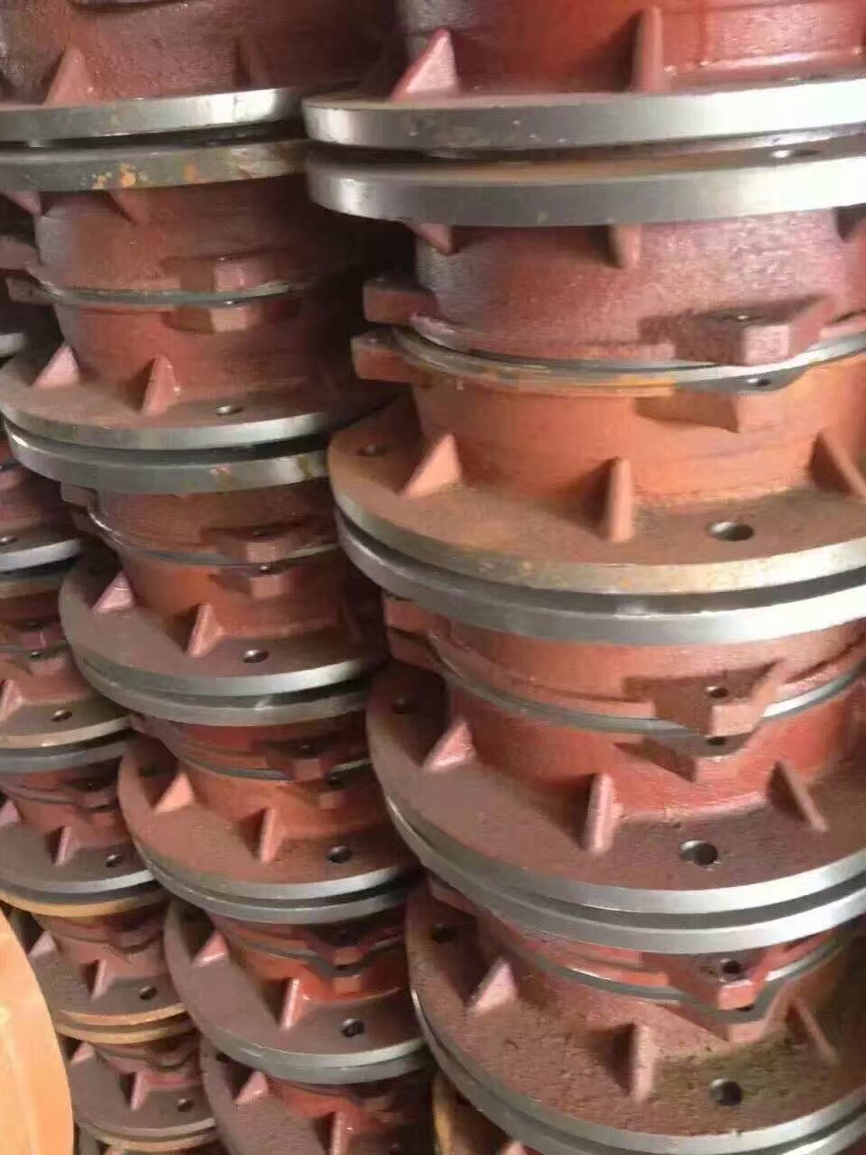 拋丸機(jī)履帶圖片/拋丸機(jī)履帶樣板圖 (3)