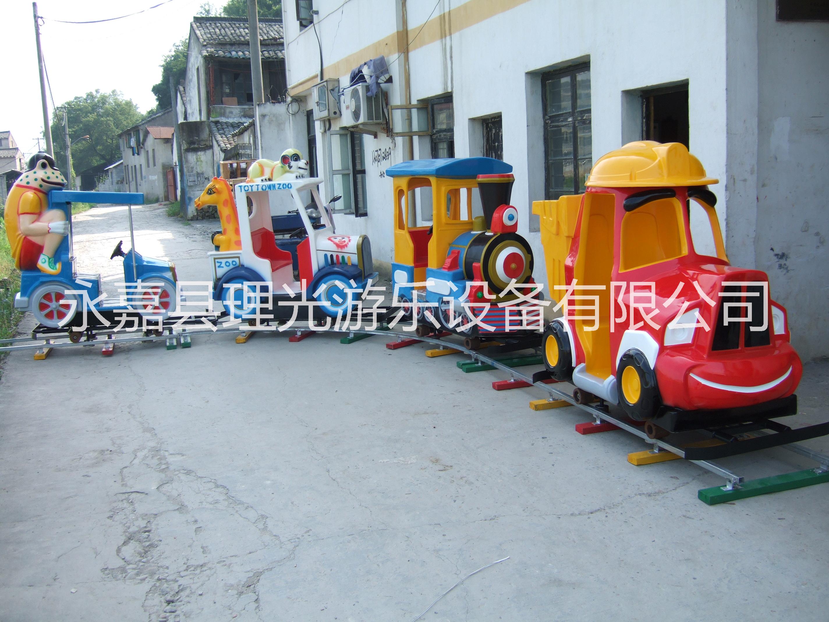 直銷廣場游樂場游樂設(shè)備兒童小火車圖片/直銷廣場游樂場游樂設(shè)備兒童小火車樣板圖 (3)
