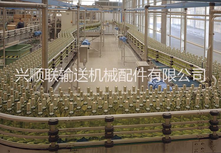 供應(yīng)鏈板輸送機(jī)生產(chǎn)廠家 鏈條輸送機(jī) 鏈條輸送線 鏈板輸送機(jī) 轉(zhuǎn)彎?rùn)C(jī)、爬坡輸送機(jī)、裝車輸送機(jī)廠家