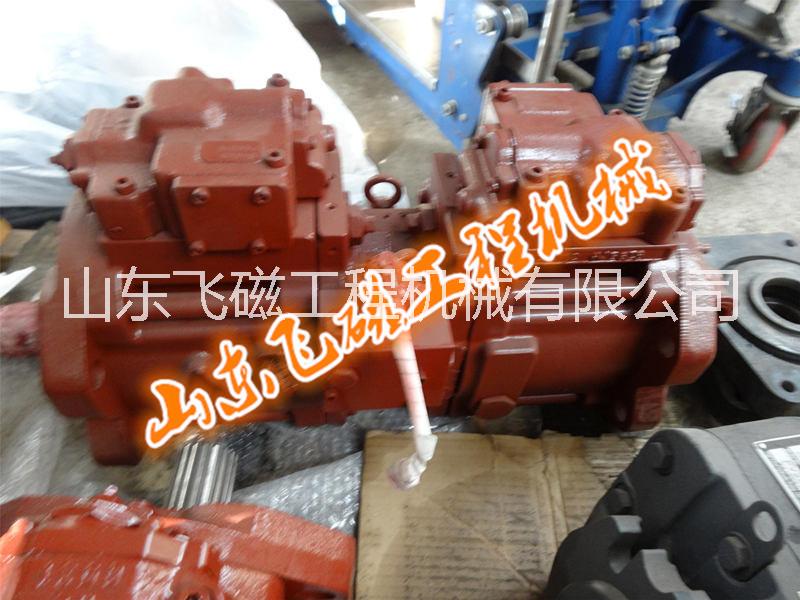 挖掘機(jī)液壓泵維修供應(yīng)各種配件圖片