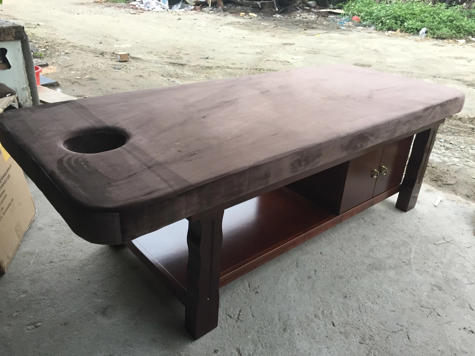 中式實(shí)木美容床圖片/中式實(shí)木美容床樣板圖 (2)