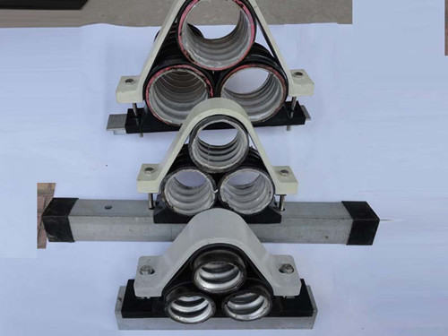 復(fù)合電纜夾具圖片