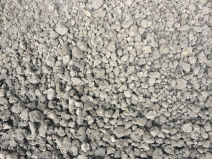 大量供應(yīng)煅燒石油焦