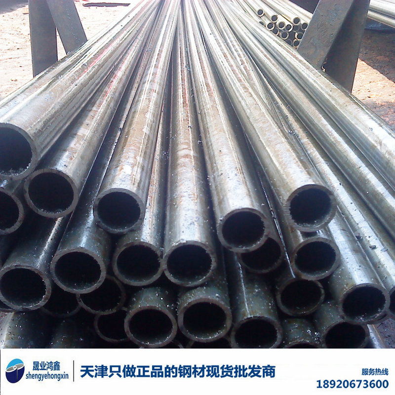 小口徑無縫鋼管圖片