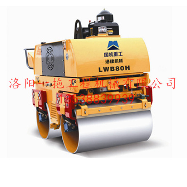 雙鋼輪小型壓路機圖片