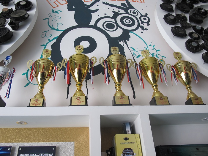 青島汽車音響改裝哪家好青島煜豐隆圖片