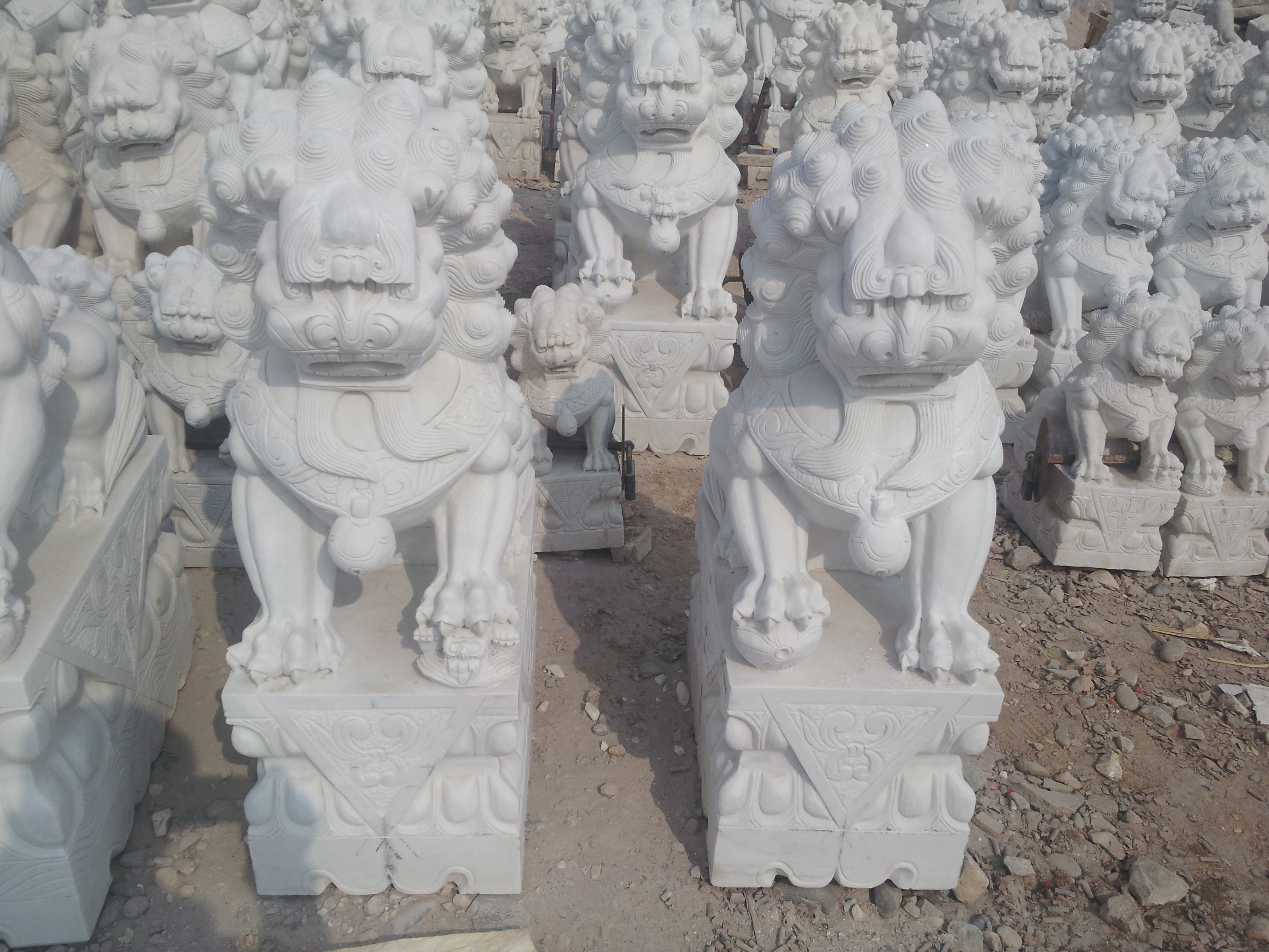 石獅子石雕圖片/石獅子石雕樣板圖 (3)