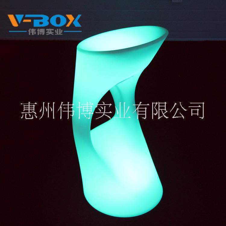時(shí)尚前臺(tái)收銀臺(tái)吧臺(tái)椅戶外發(fā)光家具 led酒吧創(chuàng)意發(fā)光高腳凳
