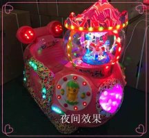 許昌游樂(lè)園廣場(chǎng)電動(dòng)投幣機(jī)搖搖車，兒童室內(nèi)游樂(lè)園淘氣堡上門安裝