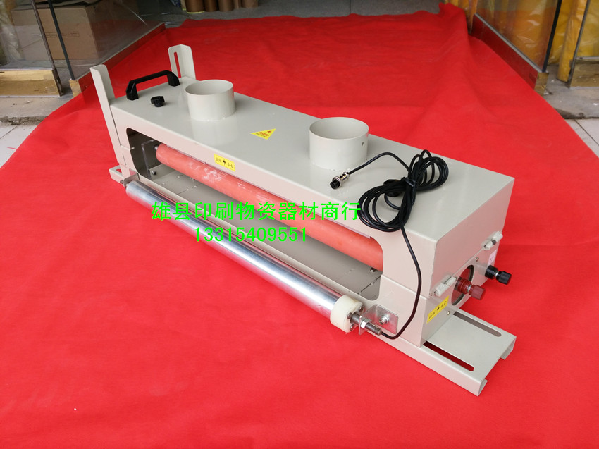 電暈處理架，河北封閉式電暈機(jī)放電架，吹膜機(jī)電暈放電架，薄膜電暈架價格