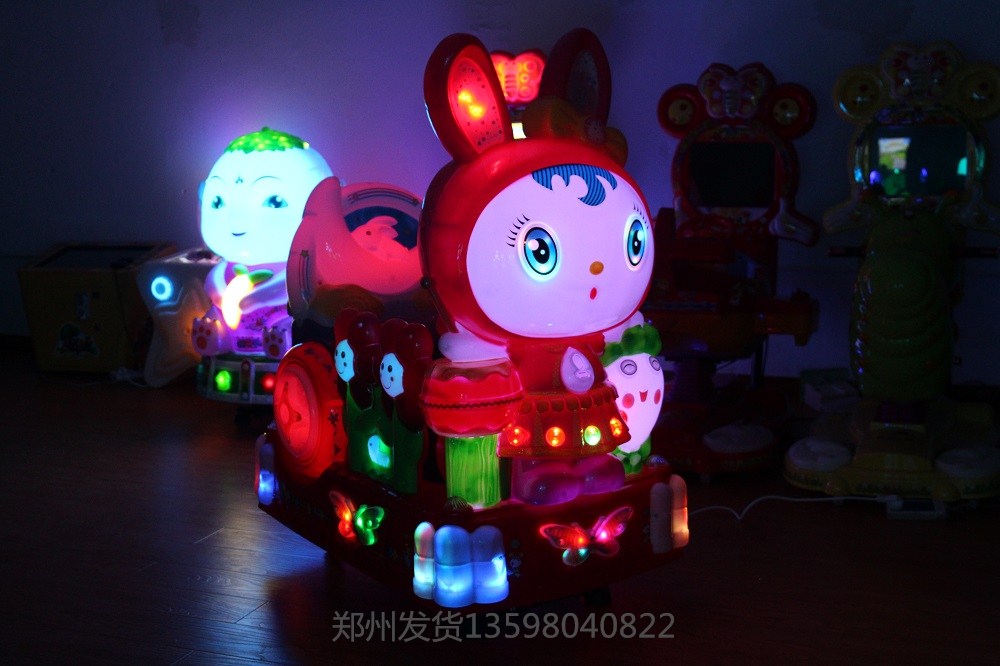 投幣搖搖車圖片/投幣搖搖車樣板圖 (3)