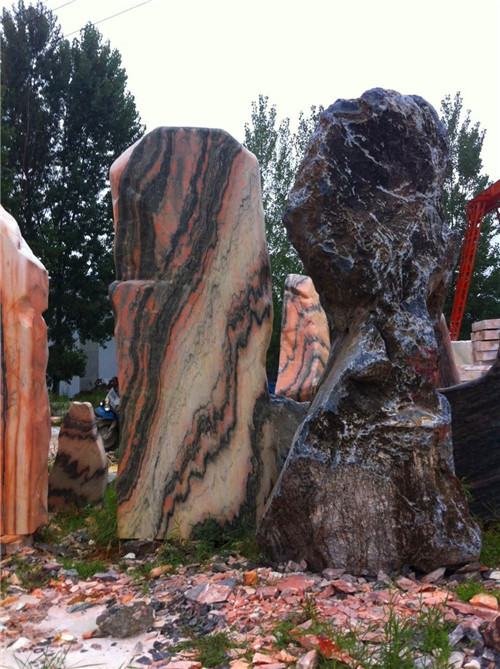 五彩風(fēng)景石圖片