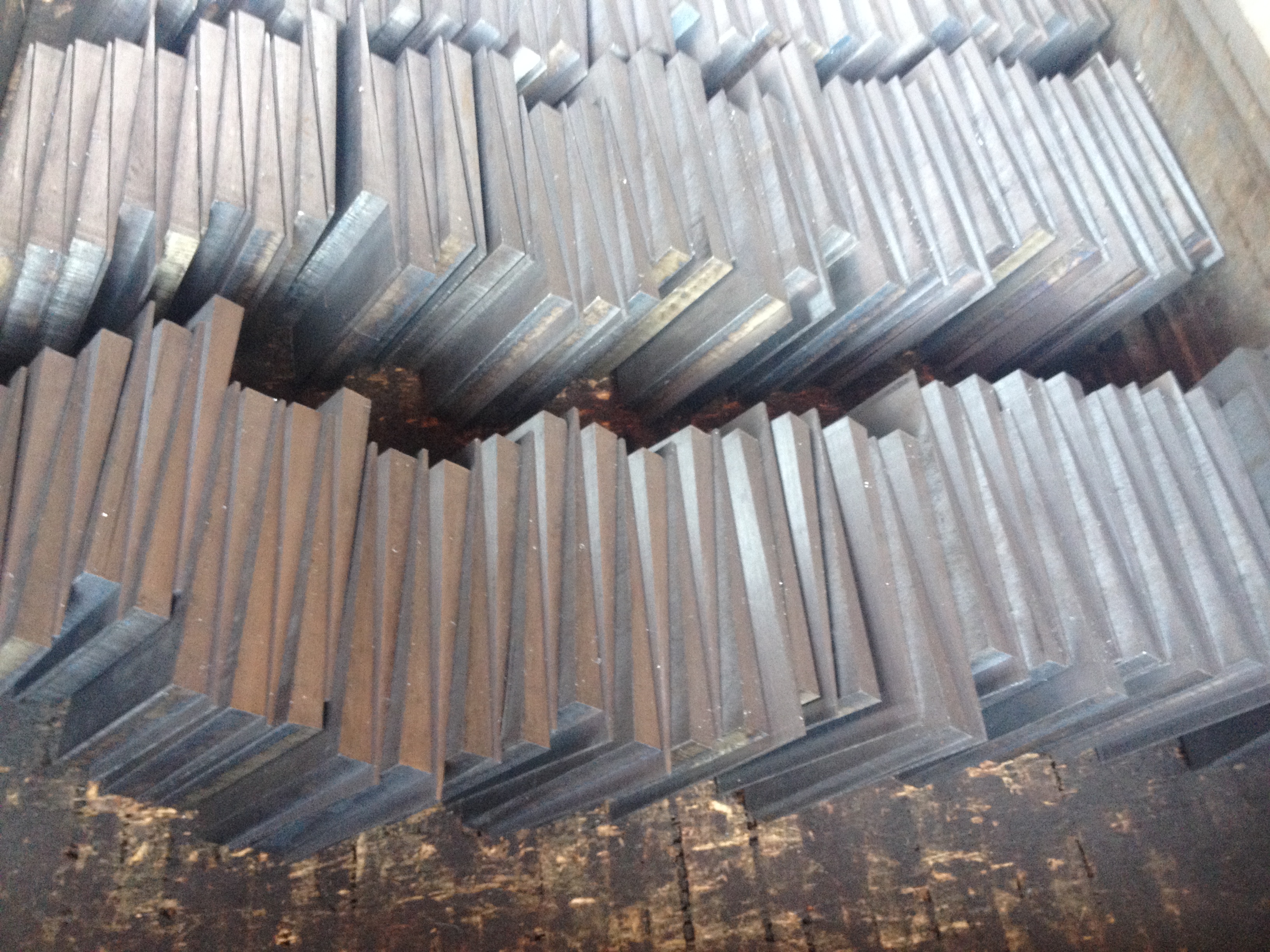 巨牛斜墊鐵斜鐵圖片