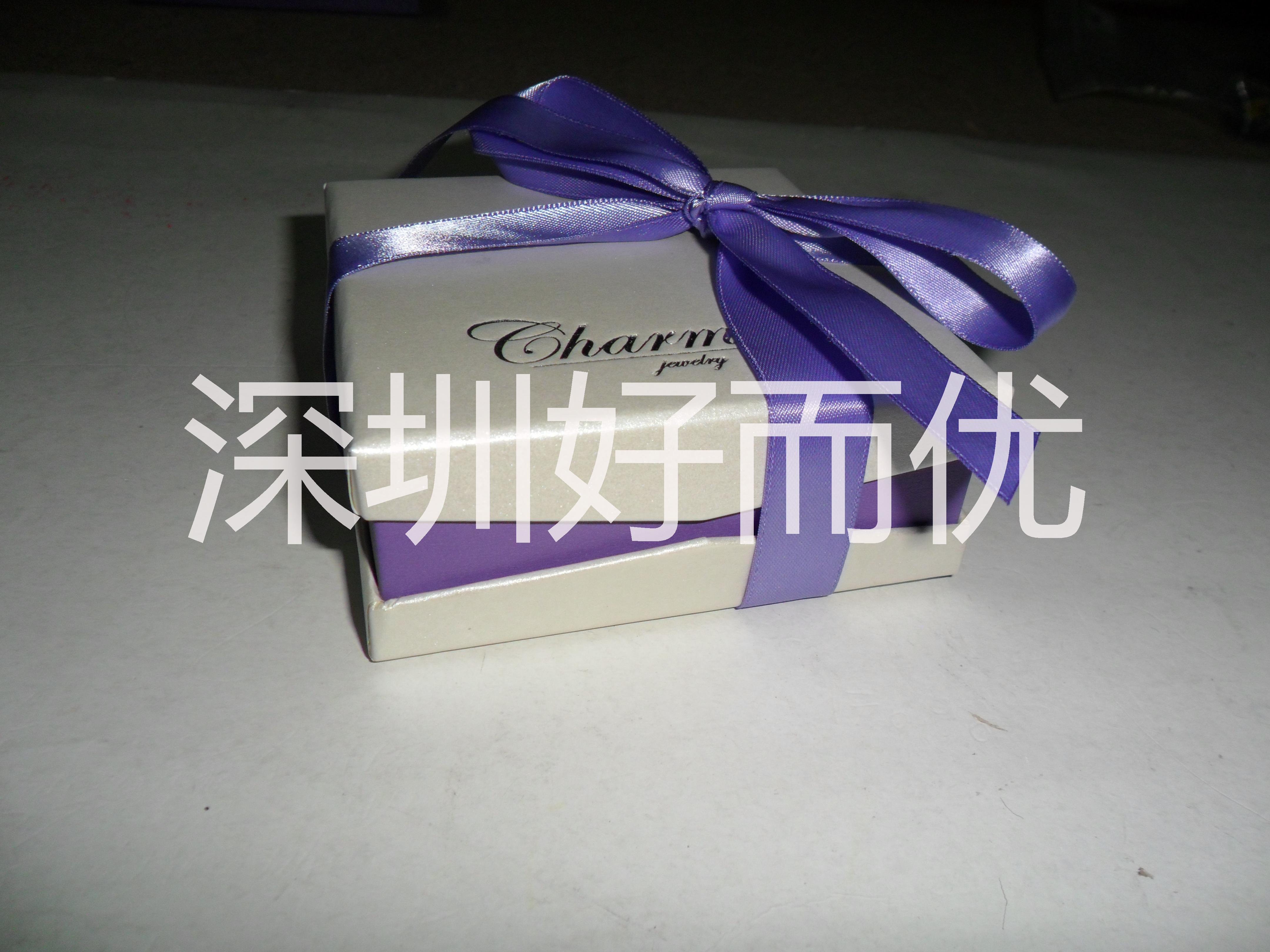 包裝禮品盒生產(chǎn)訂制  深圳印刷包裝禮品盒定制廠家 深圳廠家直銷 深圳廠家直銷書形禮盒 *彩色包裝禮品盒
